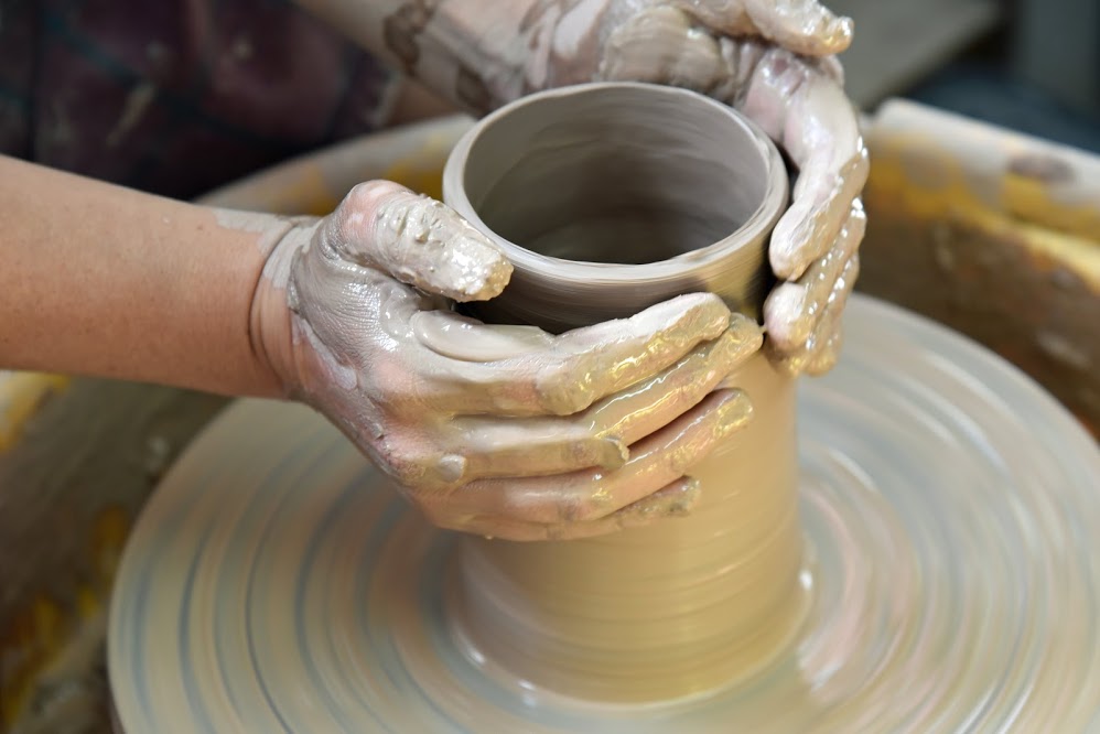 Le stage de poterie d’Automne se met en place.